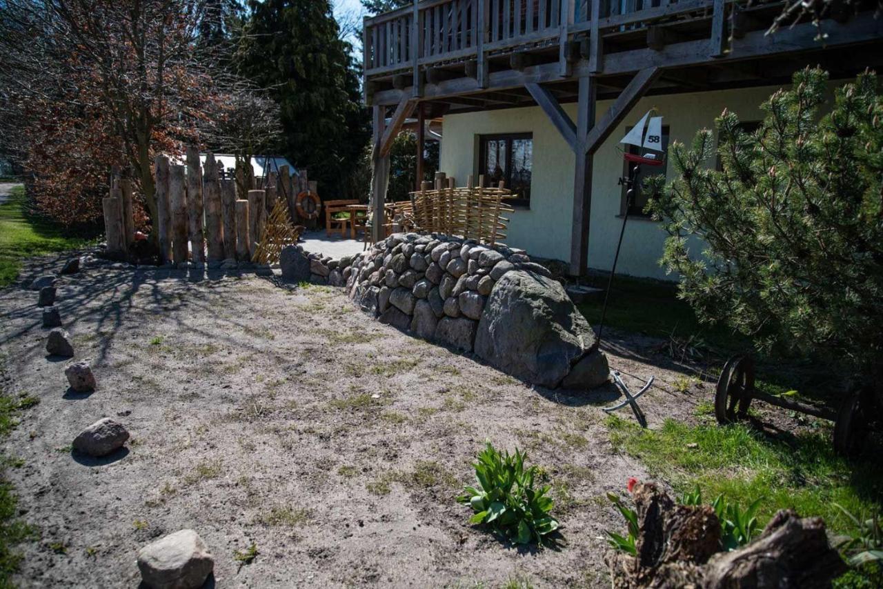 Ferienwohnung-Auf-Ruegen-Fuer-3-Erwachsene-Und-1-Kind-In-Schaprode-Zi6 Exterior foto
